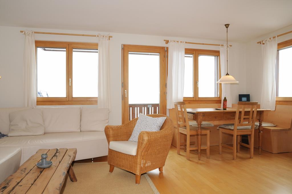 Ambiente Bettmeralp | A10 Apartment ห้อง รูปภาพ